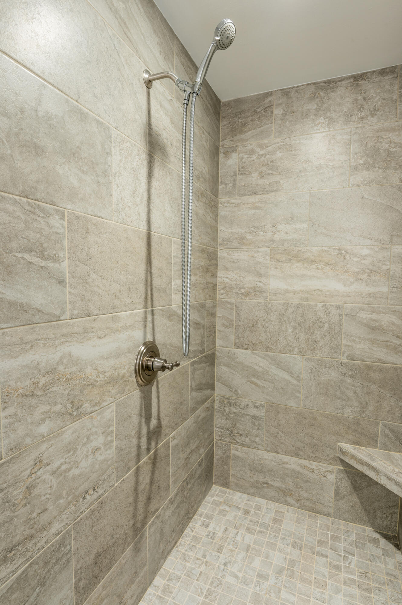 155 Wingo Way, Unit 426 Mount Pleasant, SC 29464 - Photo 25 of 52 Walk-in Shower