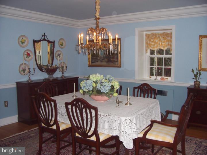 410 West Rose Valley Road Wallingford, PA 19086 - Photo 6 of 21 Dining Room