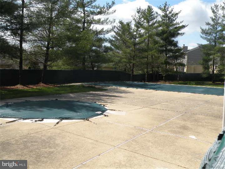 82 Whetstone Road Horsham, PA 19044 - Photo 11 of 18 Community Pool