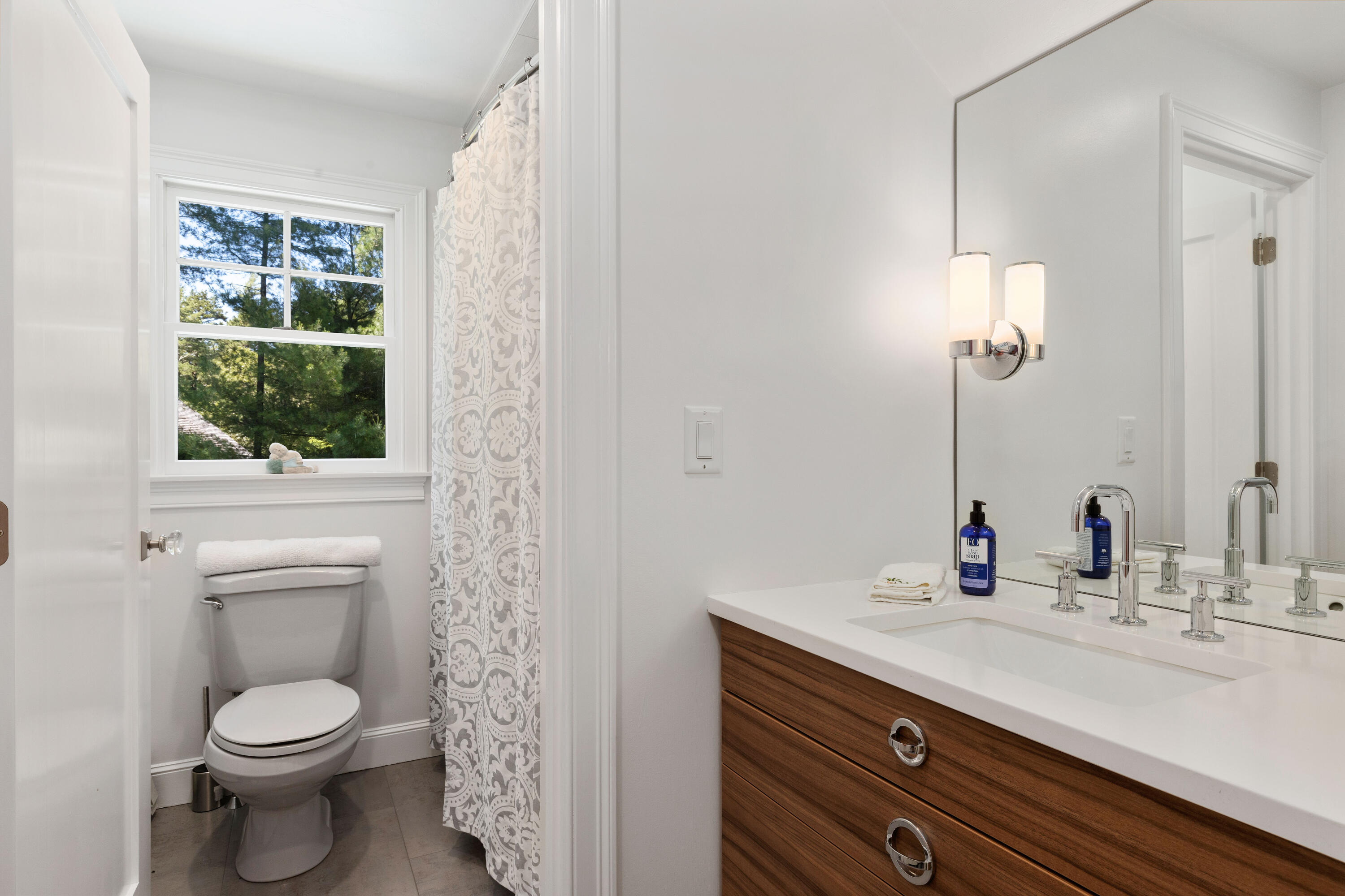 234 Little River Road Cotuit, MA 02635 - Photo 30 of 50 234LitLR-42