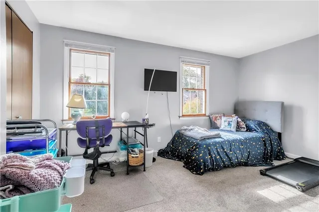 $205,000 | 6 Hennig Drive, Pittsburgh, PA 15236