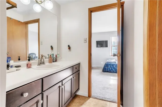 $205,000 | 6 Hennig Drive, Pittsburgh, PA 15236