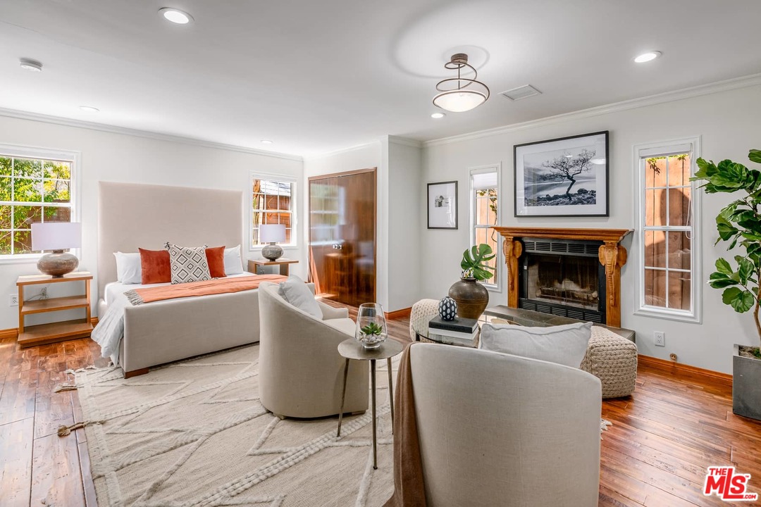 6570 Lakeridge Road Los Angeles, CA 90068 - Photo 16 of 39