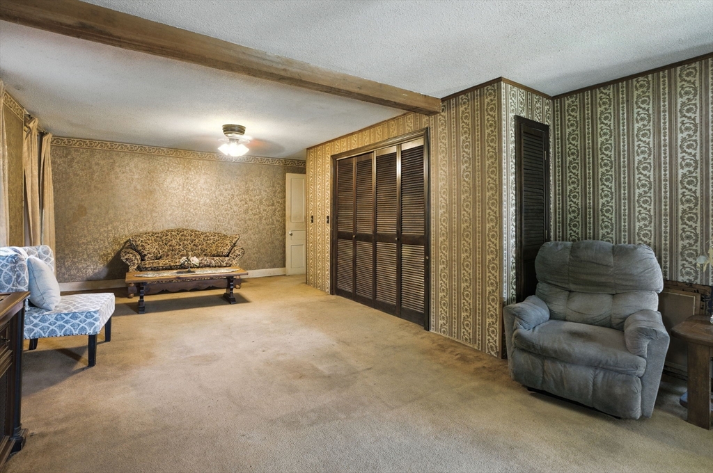 5 Circle Street Templeton, MA 01436 - Photo 18 of 37