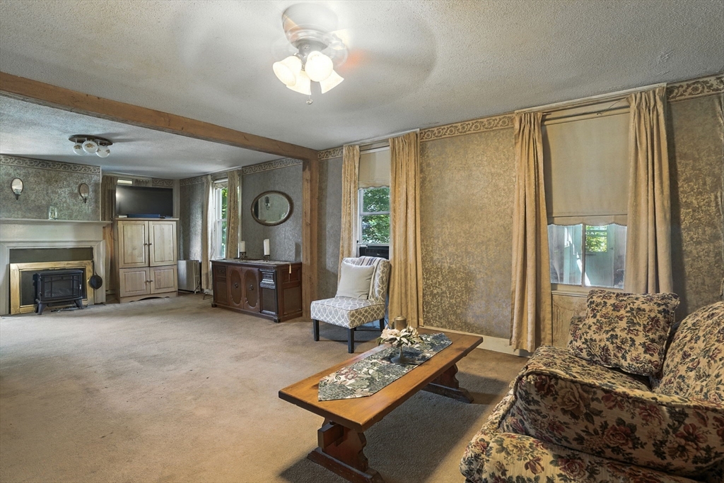 5 Circle Street Templeton, MA 01436 - Photo 19 of 37