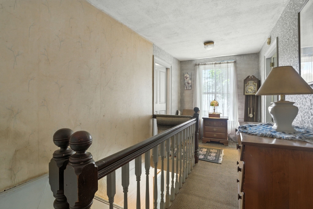 5 Circle Street Templeton, MA 01436 - Photo 22 of 37