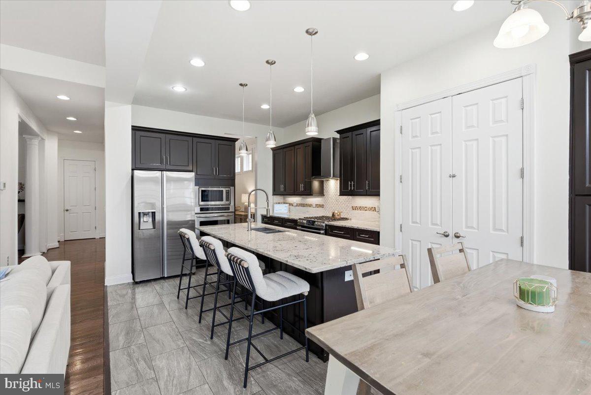 16216 Radburn Street Woodbridge, VA 22191 - Photo 12 of 64 5 BR | 4.5 BA | Trex Deck w/ fenced yard