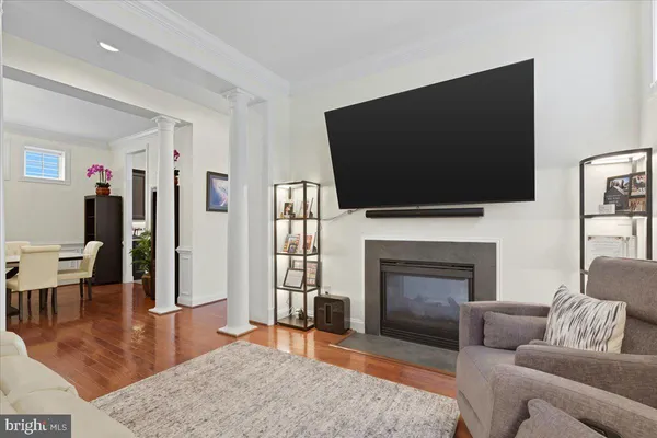 $812,500 | 16216 Radburn Street, Woodbridge, VA 22191