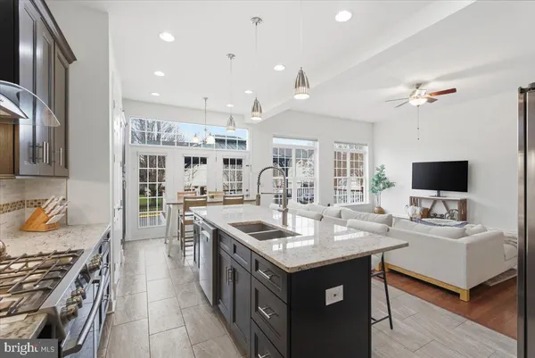 $812,500 | 16216 Radburn Street, Woodbridge, VA 22191