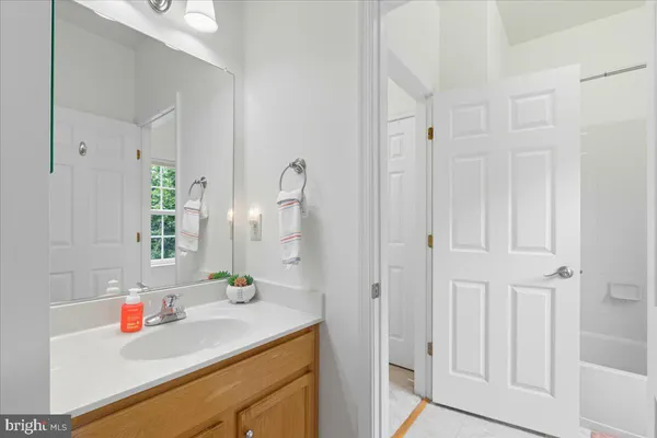 $812,500 | 16216 Radburn Street, Woodbridge, VA 22191