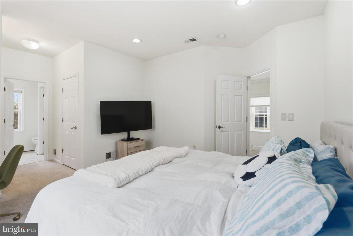 16216 Radburn Street Woodbridge, VA 22191 - Photo 36 of 64 Bedroom 3 on Upper Level