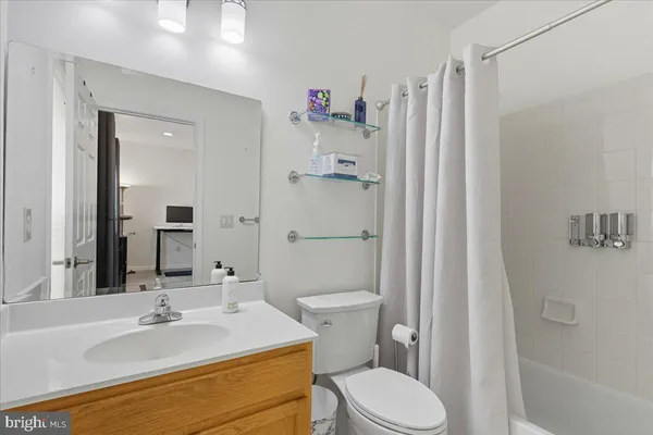 $812,500 | 16216 Radburn Street, Woodbridge, VA 22191