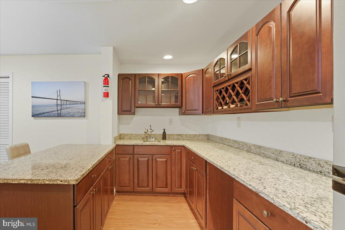16216 Radburn Street Woodbridge, VA 22191 - Photo 40 of 64 Lower Level Kitchenette