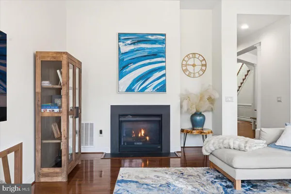 $812,500 | 16216 Radburn Street, Woodbridge, VA 22191