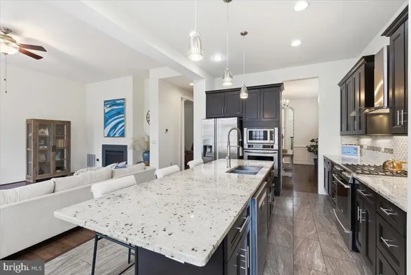 $812,500 | 16216 Radburn Street, Woodbridge, VA 22191