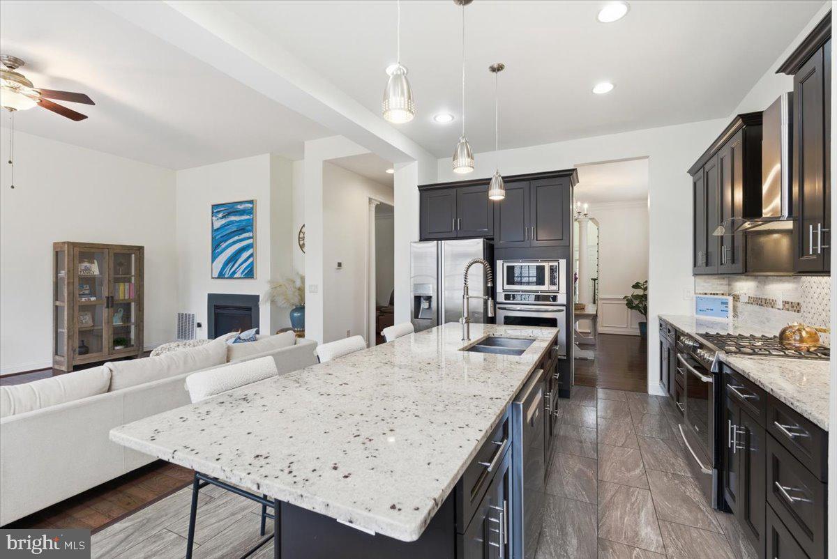 16216 Radburn Street Woodbridge, VA 22191 - Photo 8 of 64 5 BR | 4.5 BA | Trex Deck w/ fenced yard