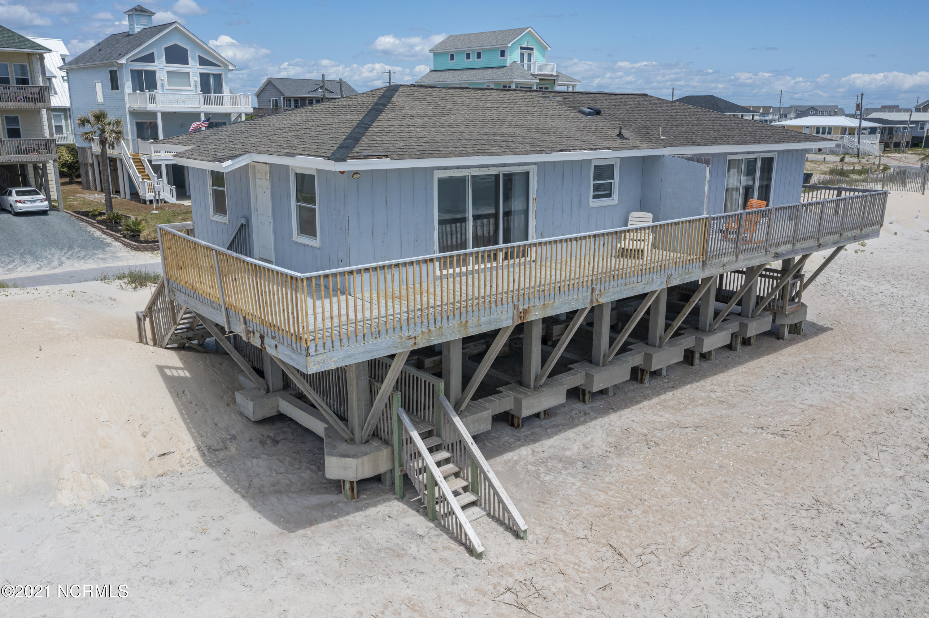 484 Topsail Road North Topsail Beach, NC 28460 - Photo 2 of 57 3