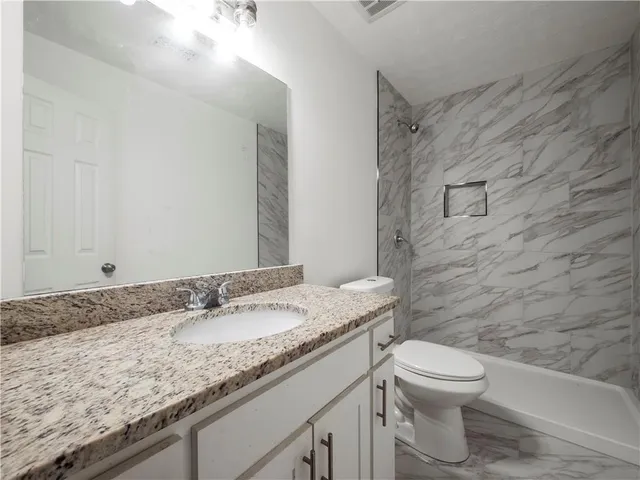 $250,000 | 310 Winding River Drive, Unit C, Atlanta, GA 30350