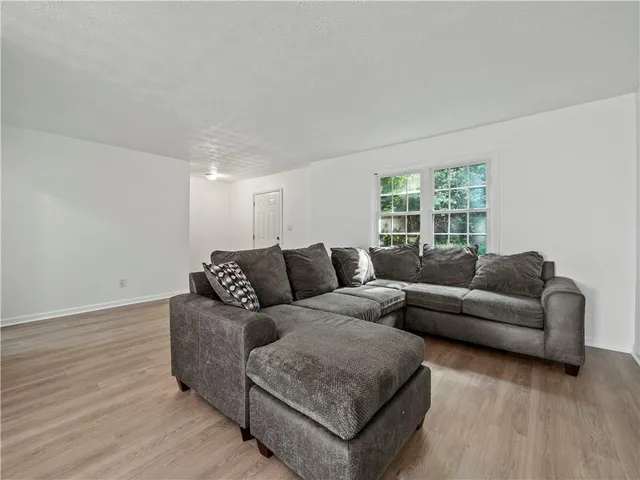 $250,000 | 310 Winding River Drive, Unit C, Atlanta, GA 30350