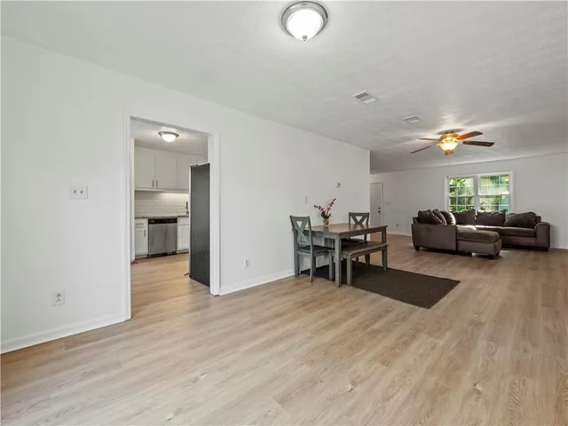 $250,000 | 310 Winding River Drive, Unit C, Atlanta, GA 30350