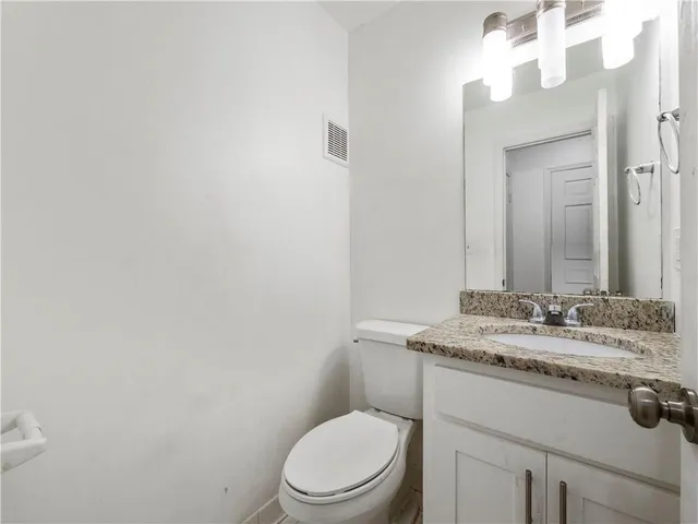 $250,000 | 310 Winding River Drive, Unit C, Atlanta, GA 30350