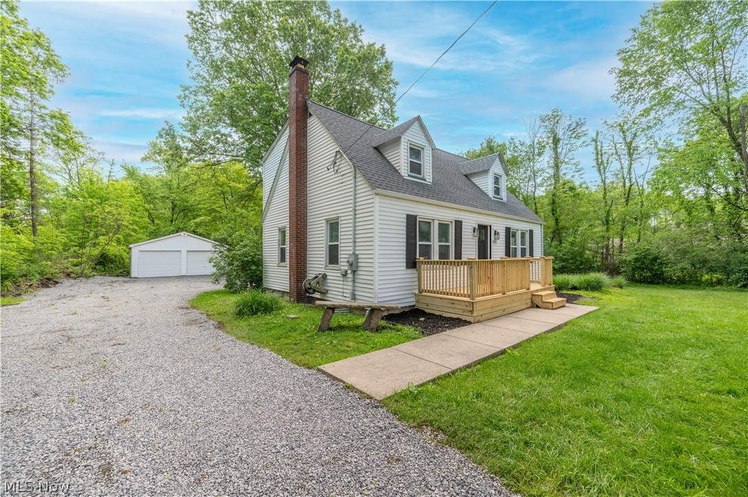 6665 Clingan Road Youngstown, OH 44514 - Photo 3 of 50