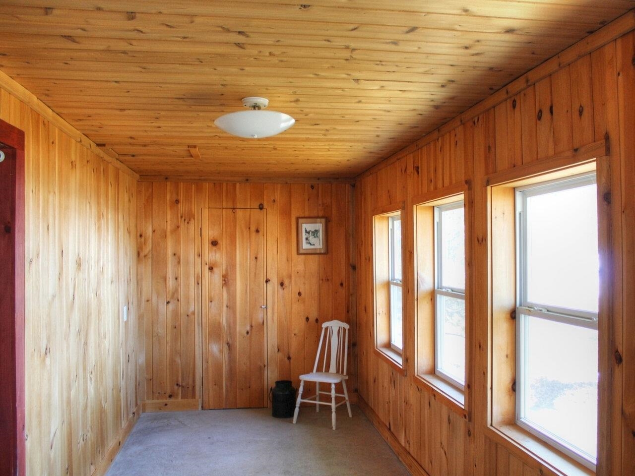 2417 Lake Road Franklin, VT 05457 - Photo 5 of 22 Gallery Image 5