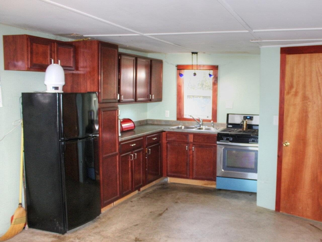 2417 Lake Road Franklin, VT 05457 - Photo 7 of 22 Gallery Image 7