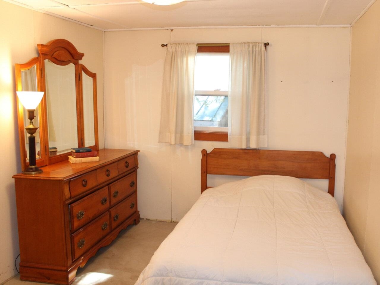 2417 Lake Road Franklin, VT 05457 - Photo 9 of 22 Gallery Image 9
