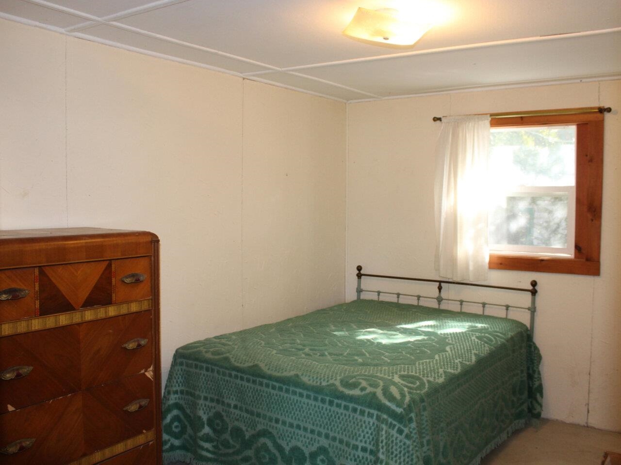 2417 Lake Road Franklin, VT 05457 - Photo 10 of 22 Gallery Image 10