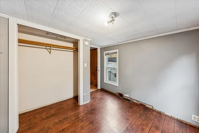 $160,000 | 3305 Holdridge Avenue, Zion, IL 60099