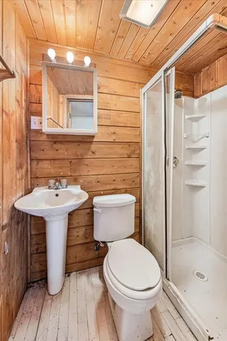 $160,000 | 3305 Holdridge Avenue, Zion, IL 60099