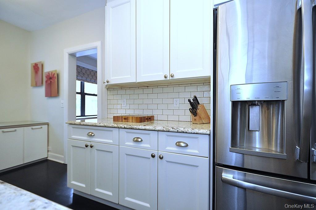 143 Garth Road, Unit 4N Scarsdale, NY 10583 - Photo 10 of 45