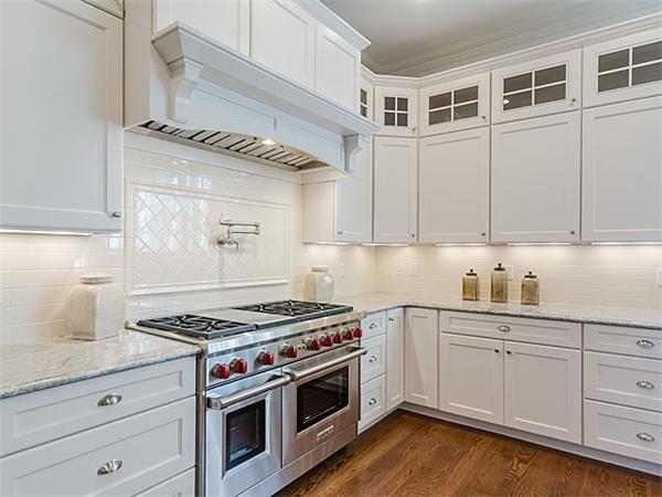 221 Windsor Road Newton, MA 02468 - Photo 7 of 30 Gallery Image 7