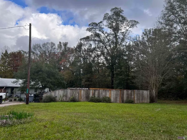 $299,000 | 10429 Williams Drive, Clinton, LA 70722