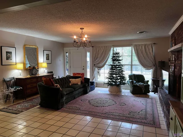 $299,000 | 10429 Williams Drive, Clinton, LA 70722