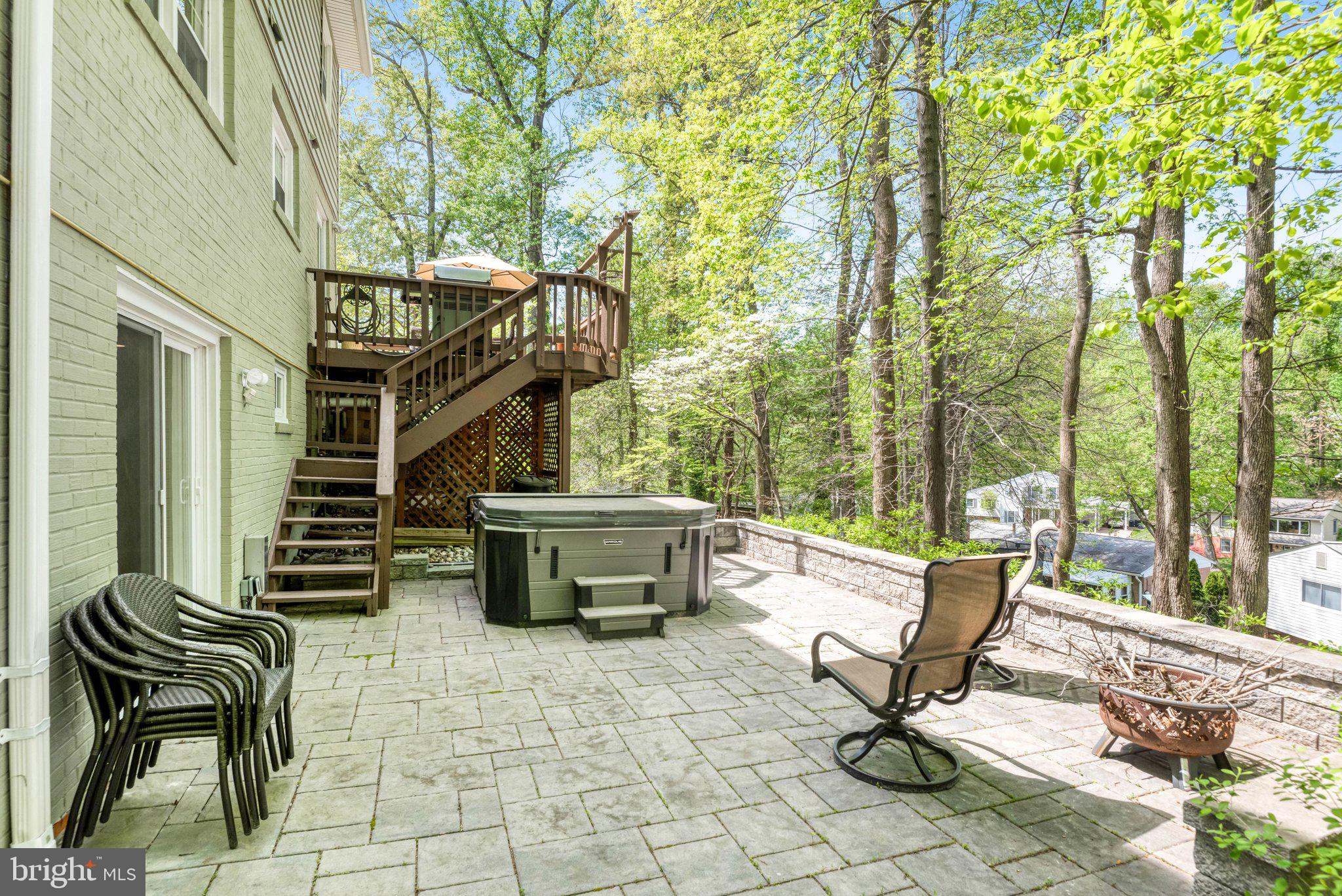 6600 Kensal Court Springfield, VA 22152 - Photo 40 of 43 a view of outdoor space deck and furniture