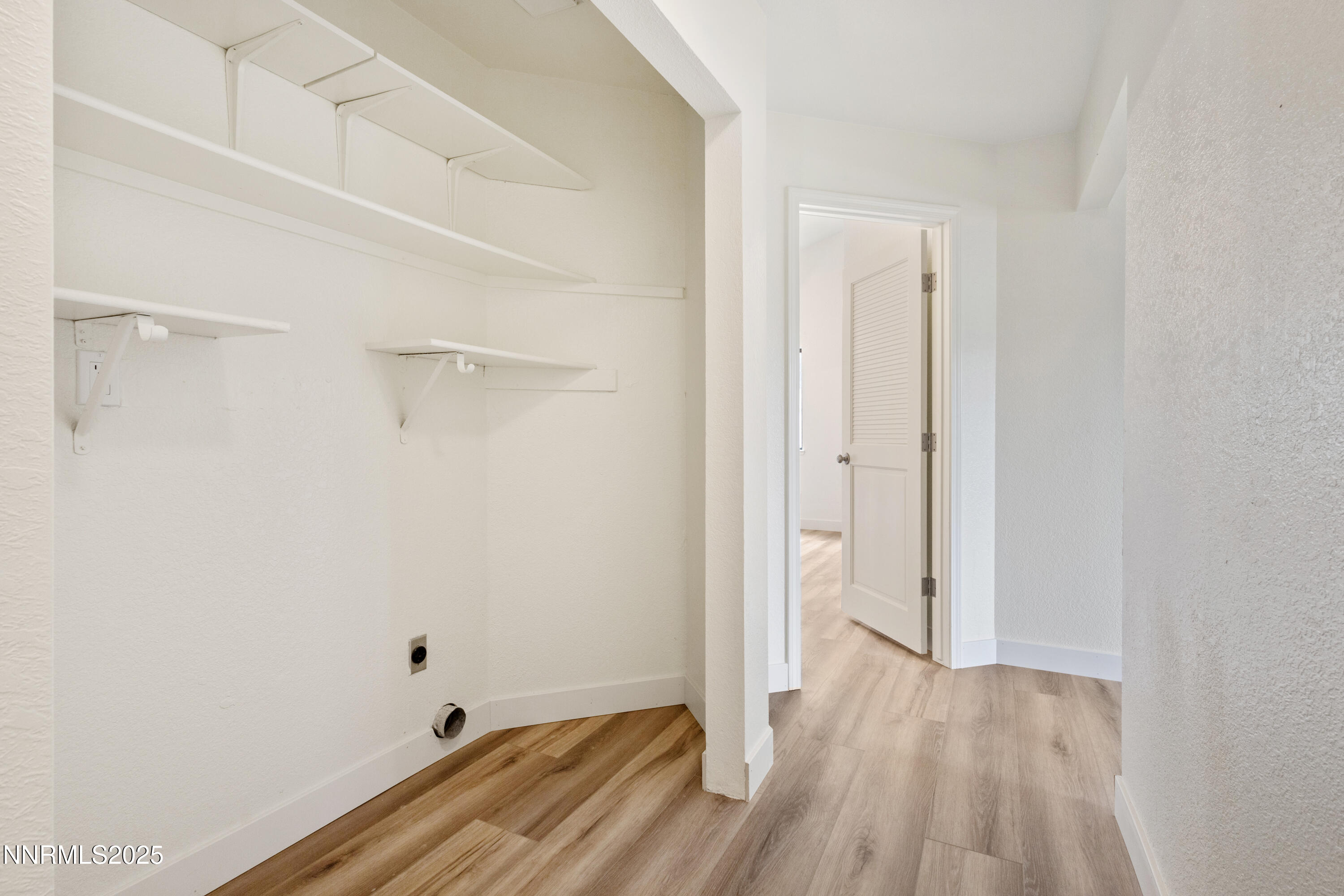 5809 Sydney Court Reno, NV 89523 - Photo 16 of 28 a view of small space with wooden floor