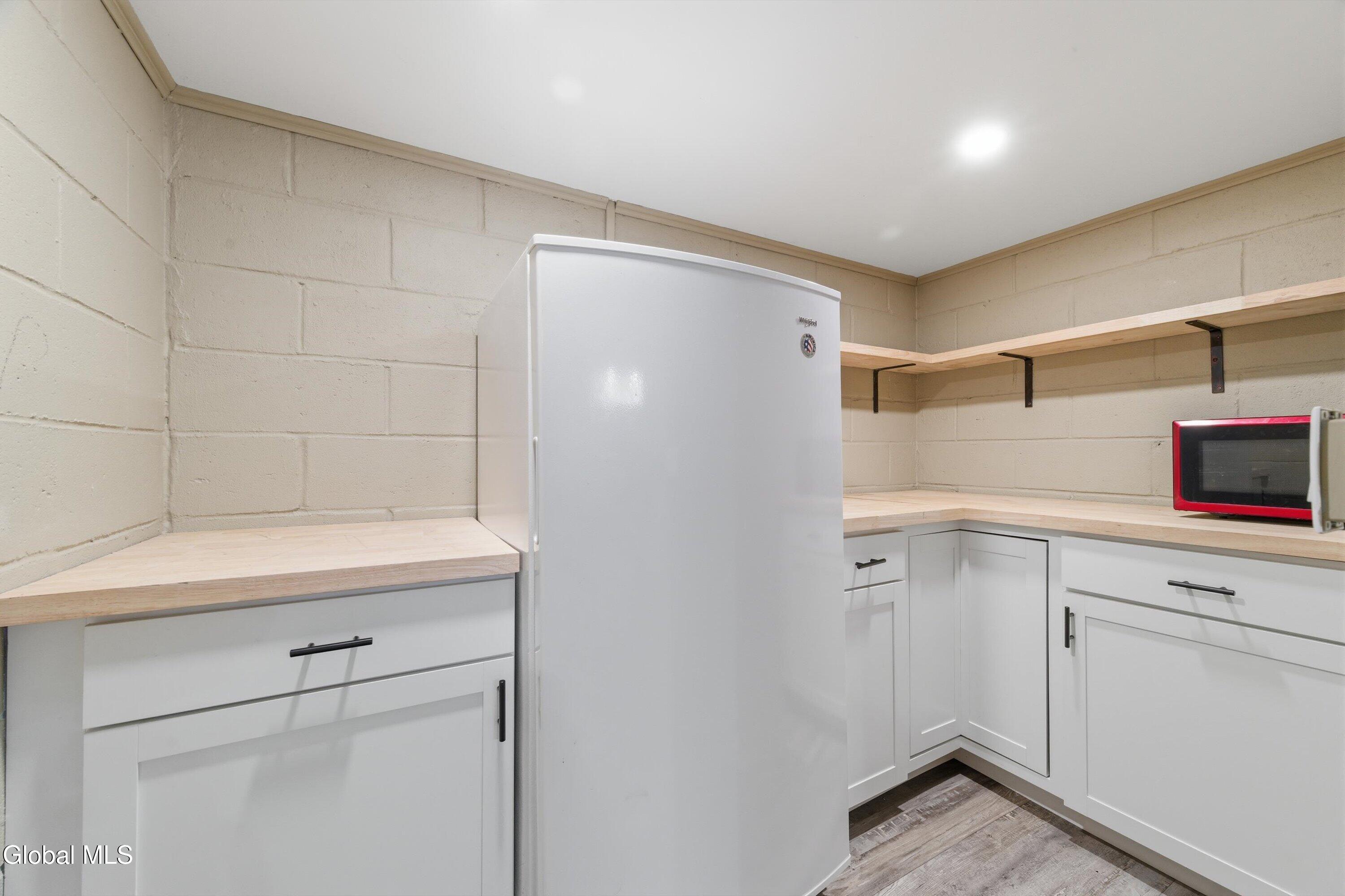 107 Ashdown Road Ballston, NY 12019 - Photo 26 of 31 54-107 Ashdown Rd-54