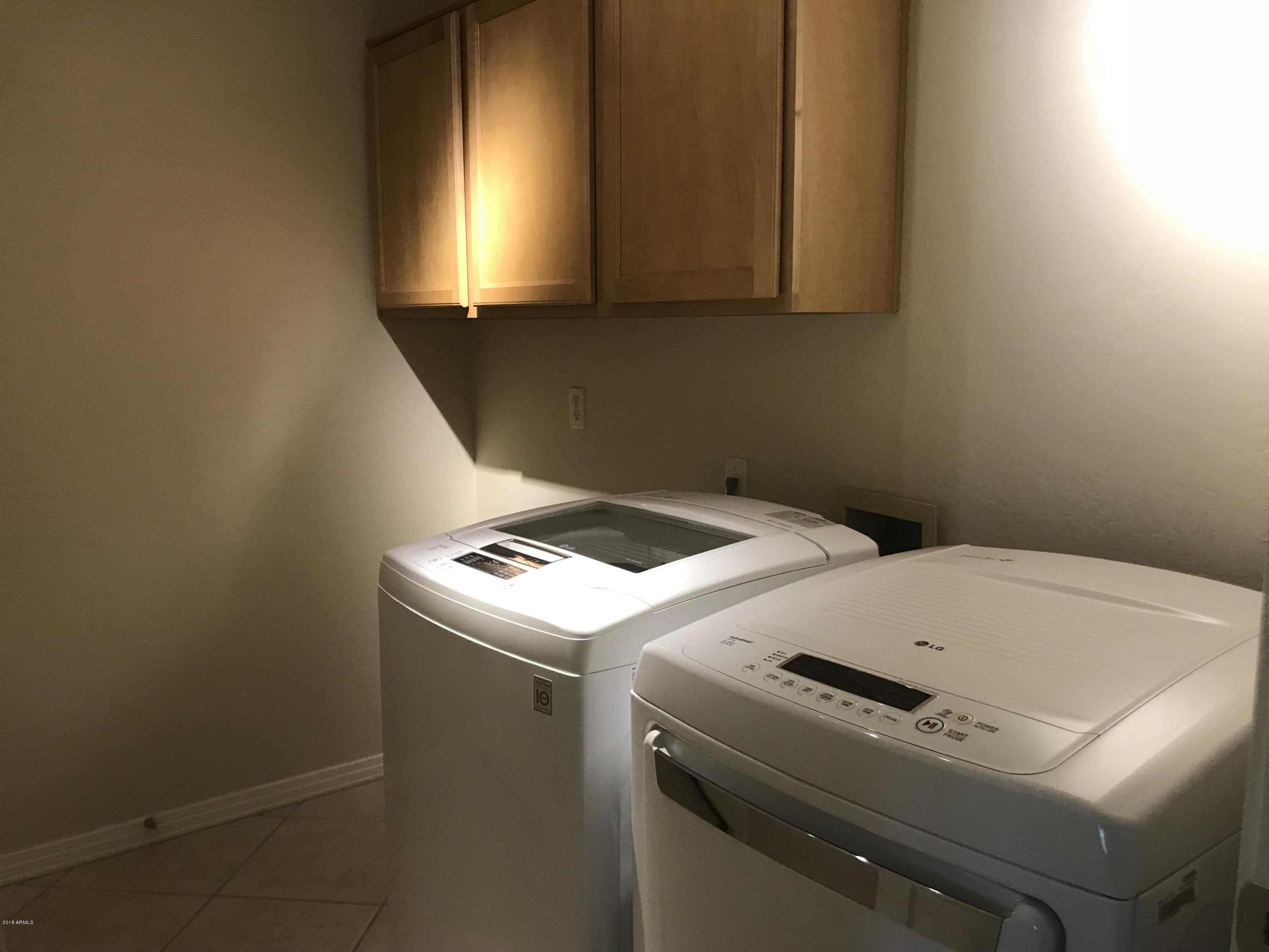 3919 East Carson Road Phoenix, AZ 85042 - Photo 24 of 48 Laundry Room