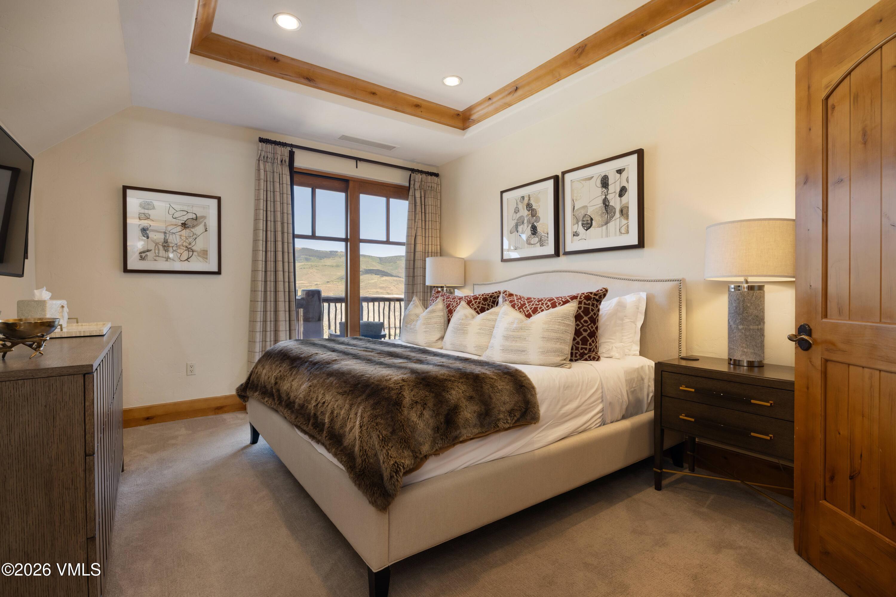 130 Daybreak Ridge Road, Unit 1101 Avon, CO 81620 - Photo 18 of 25 2606_ritz_1101_interior_bed03 (1)