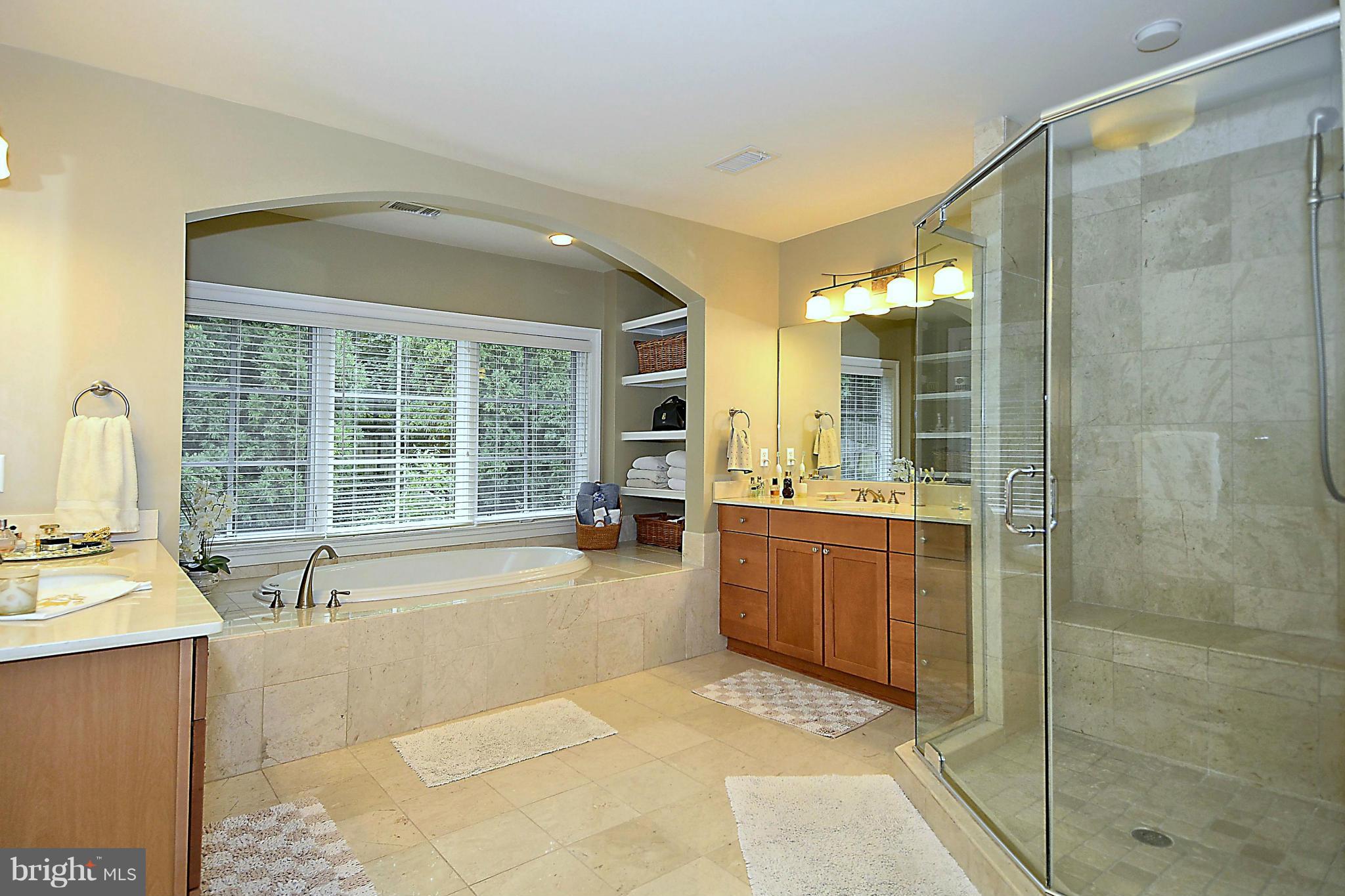 6210 Winnebago Road Bethesda, MD 20816 - Photo 15 of 30 Luxury Master Bath