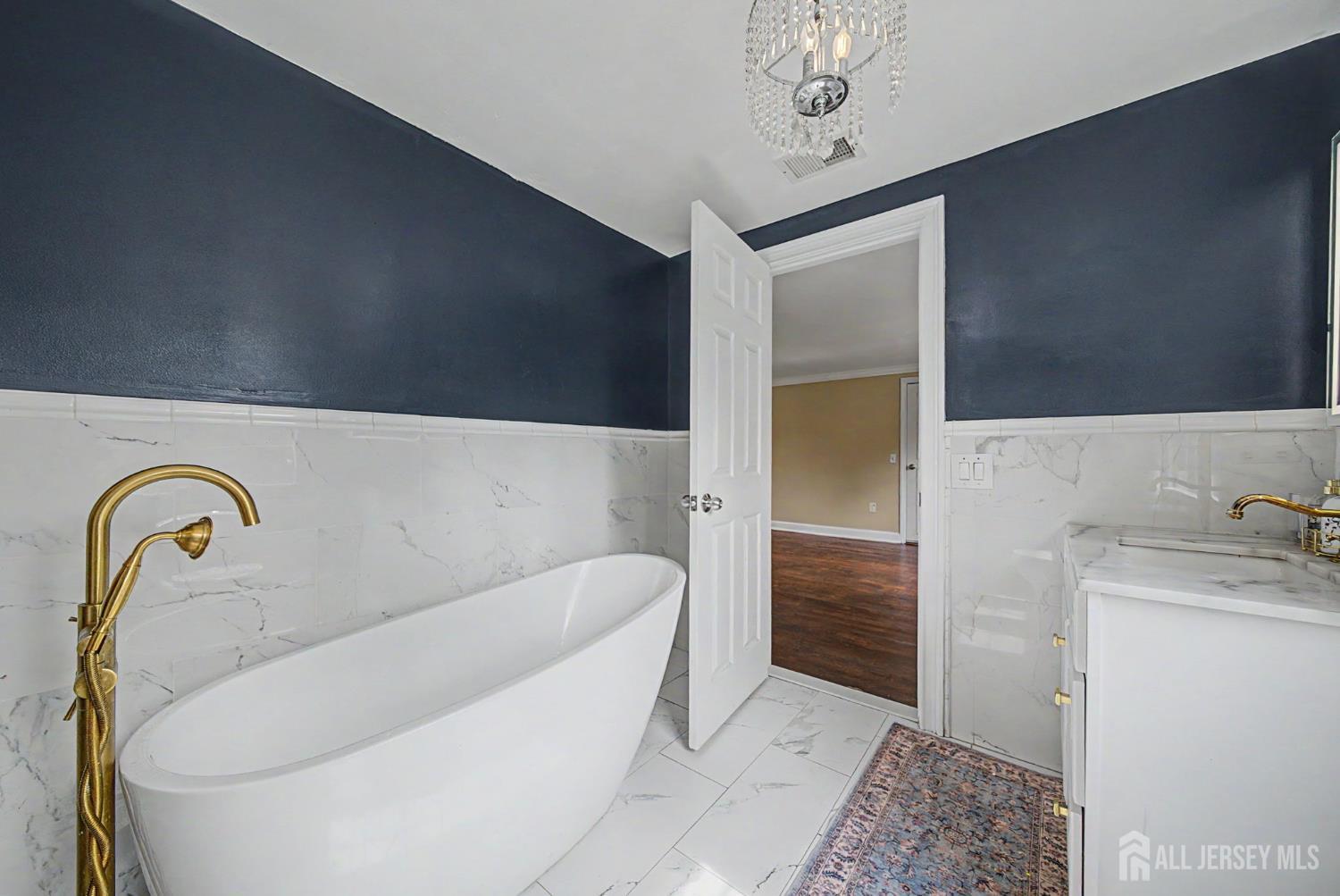 396 New Dover Road Colonia, NJ 07067 - Photo 25 of 52 Gallery Image 25