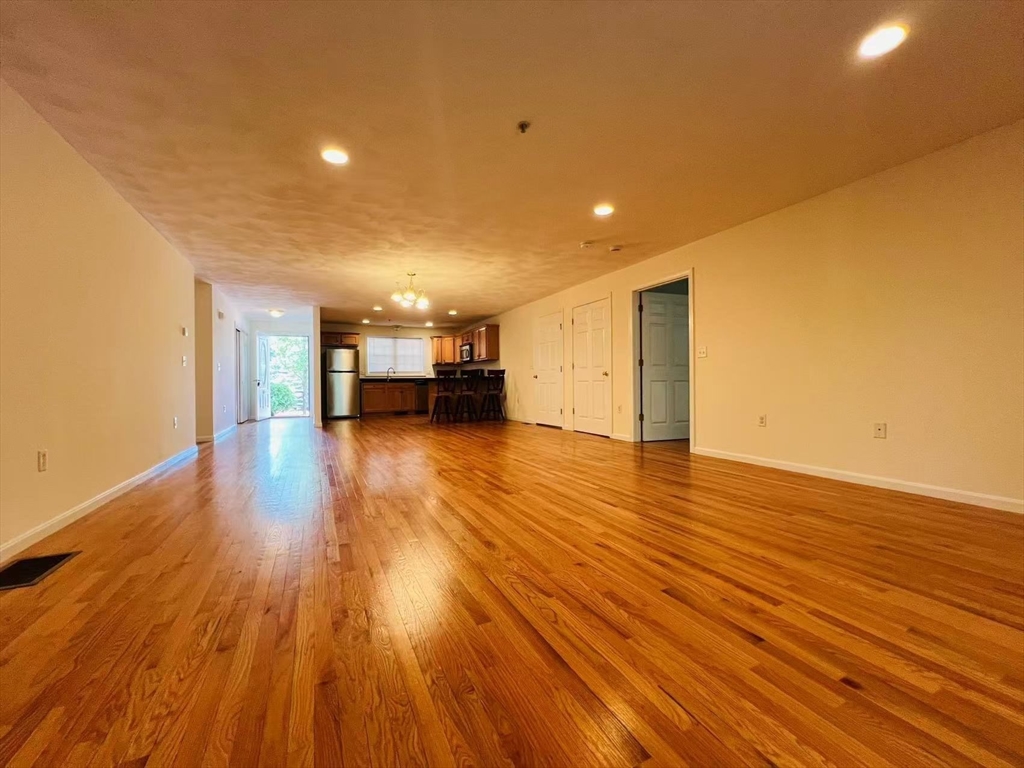 18 Dale Street, Unit 8B Andover, MA 01810 - Photo 7 of 17