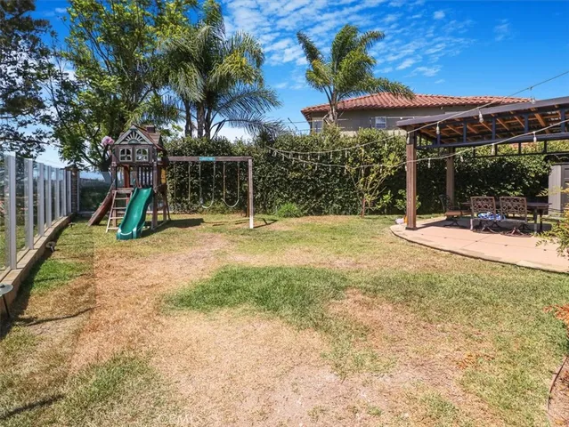 $2,200,000 | 24049 Skyline, Mission Viejo, CA 92692