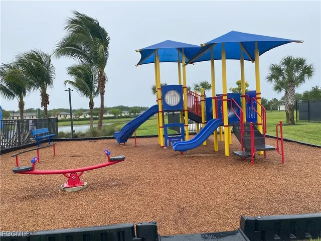 $2,650 | 3261 Altimira Drive, Fort Myers, FL 33905