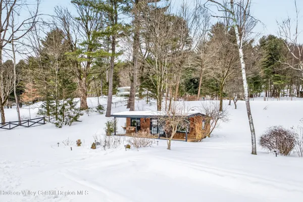 $1,695,000 | 46 Collins Street, Hillsdale, NY 12529