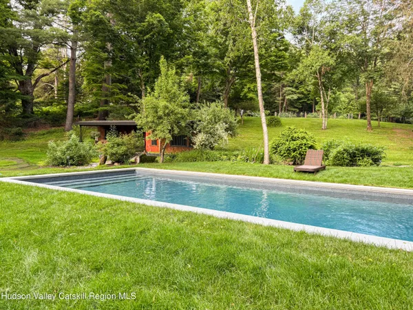 $1,695,000 | 46 Collins Street, Hillsdale, NY 12529