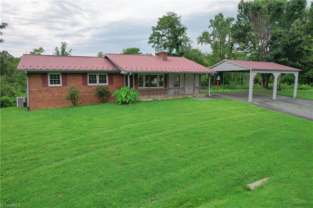1106 Bob Mabe Road Danbury, NC 27016 - Photo 26 of 35 Gallery Image 26