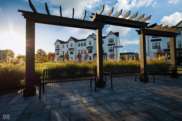 $325,000 | 7107 Pate Hollow Drive, Brownsburg, IN 46112